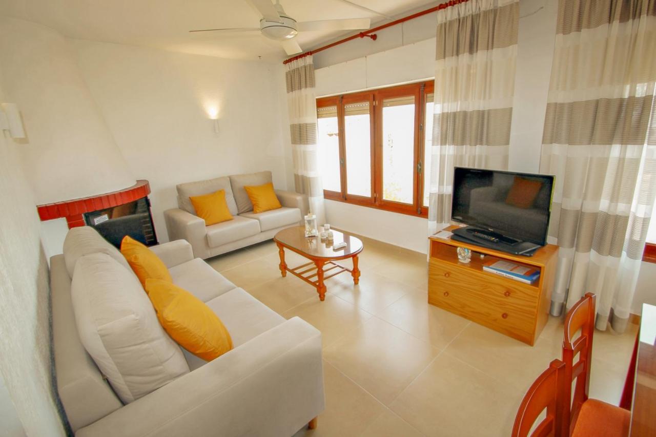Tere - Holiday Home With Private Swimming Pool In Κάλπε Εξωτερικό φωτογραφία